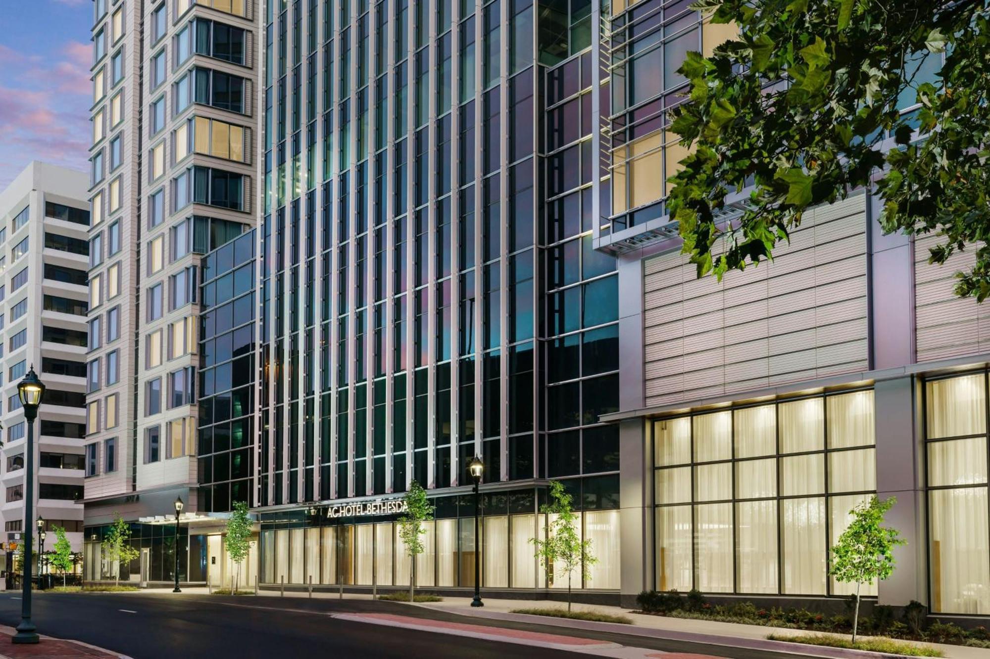Ac Hotel By Marriott Bethesda Downtown Exterior foto